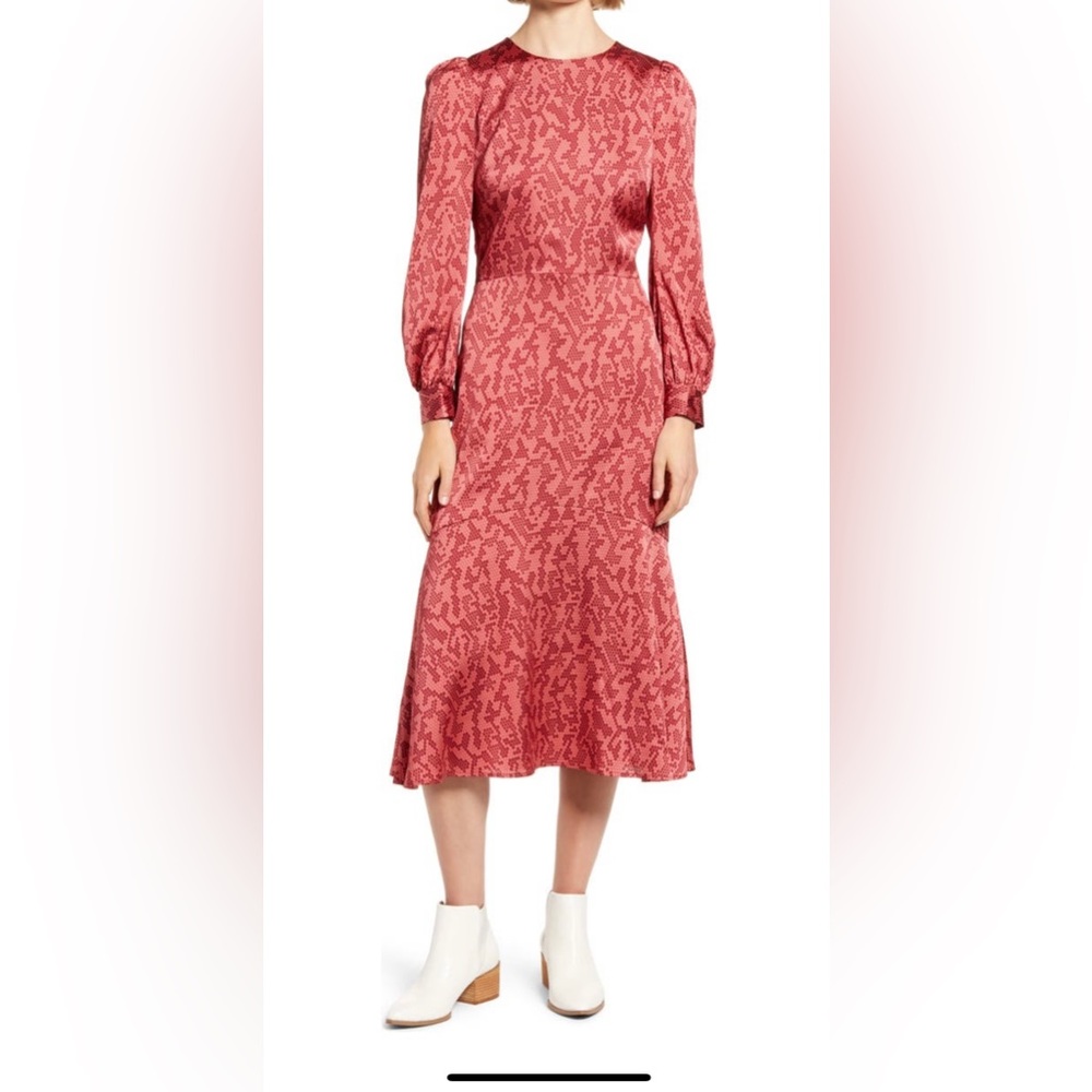 Chelsea28 Print Long Sleeve Midi Dress. XS